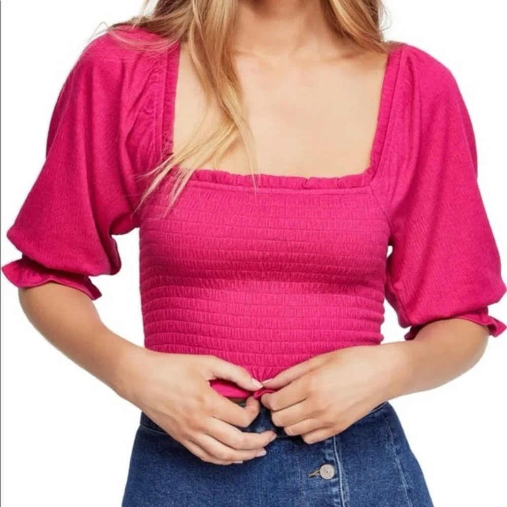 FREE PEOPLE Brenyce Smocked Top Pink Cropped
